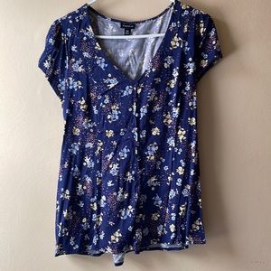 Torrid floral flow top